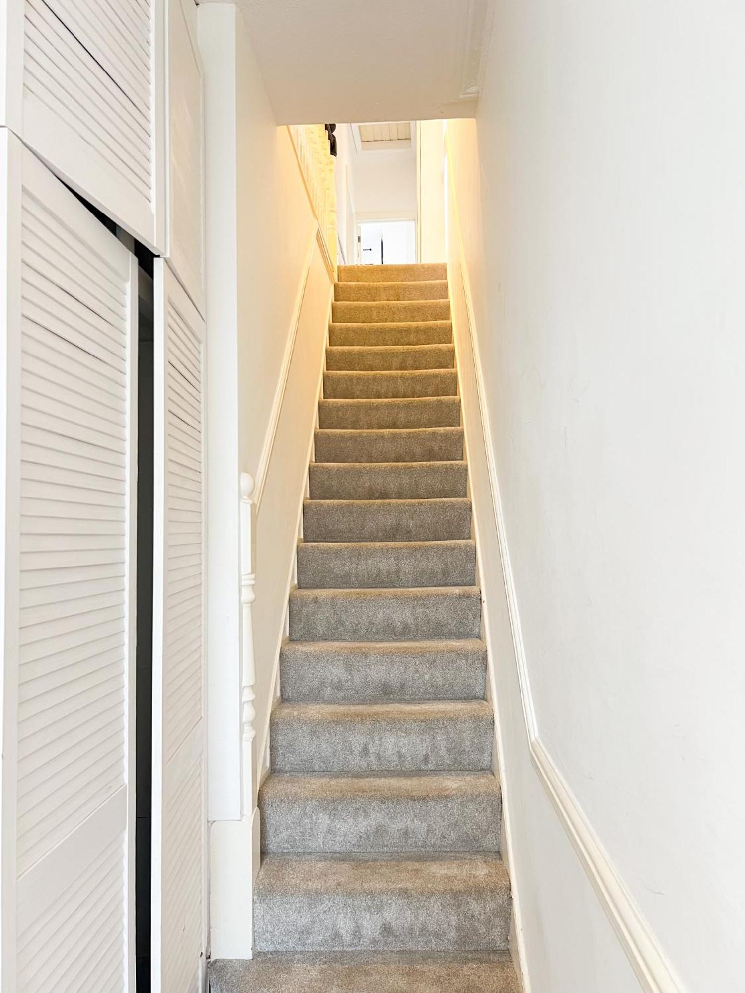 Appartamento Welcome 2 Bedrooms Flat In Wimbledon